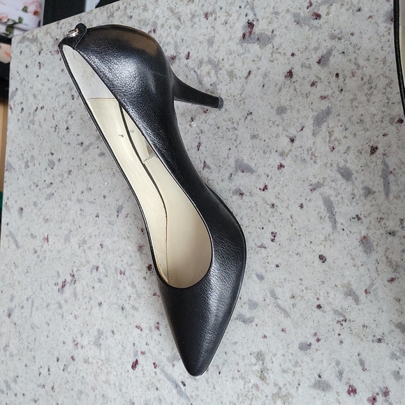 Michael Kors pumps - Picture 3 of 4